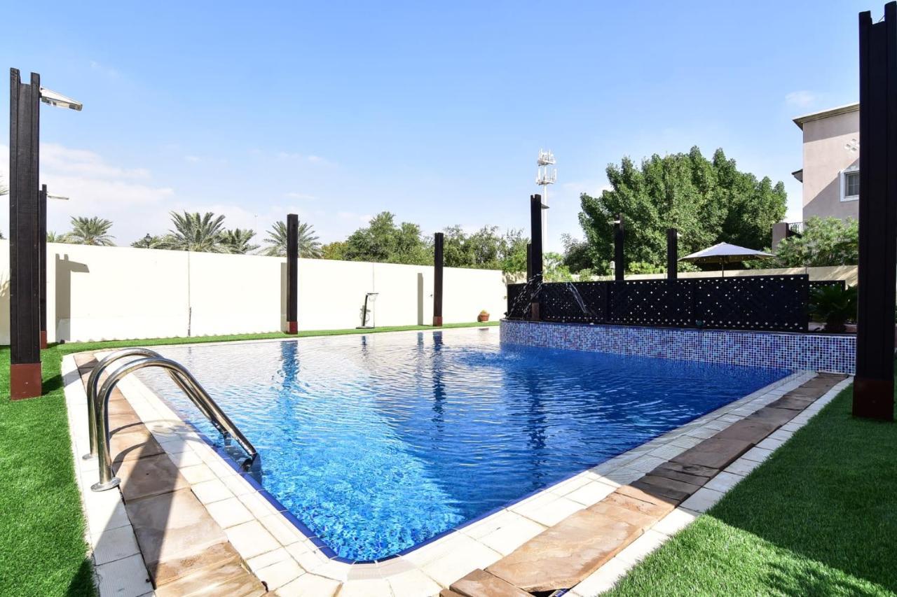 Frank Porter - Arabian Ranches Villa Dubái Exterior foto